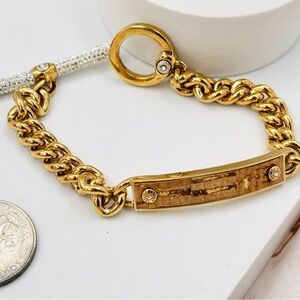 Henri bendel vintage gold tone chain logo bracelet